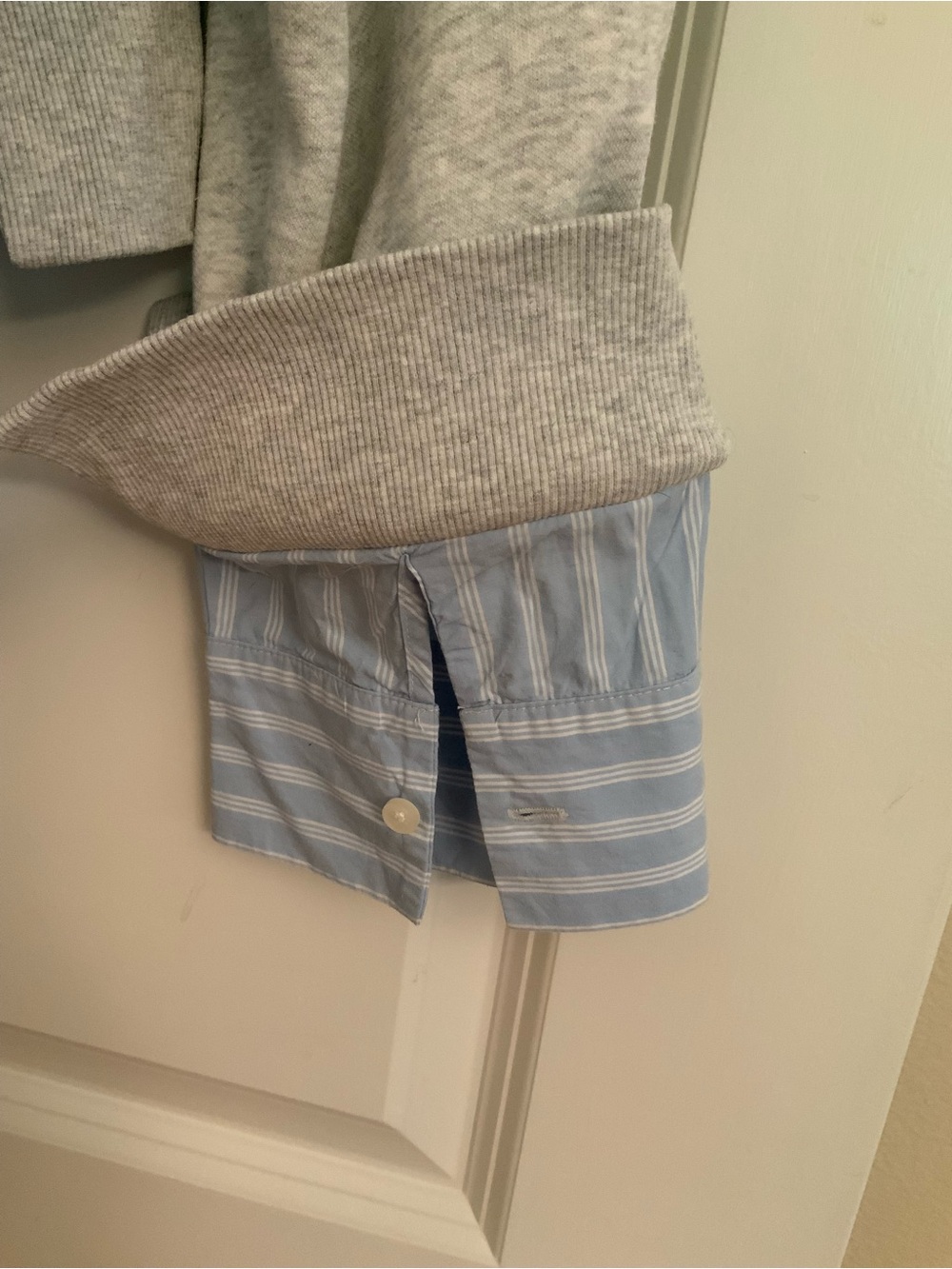 Ann Taylor Weekend Gray Sweatshirt + Blue Striped Button Down Combo Top XL - Picture 6 of 10